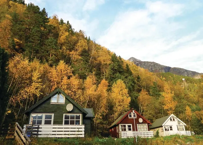 Gorgeous In Vallavik With Wifi 펜션